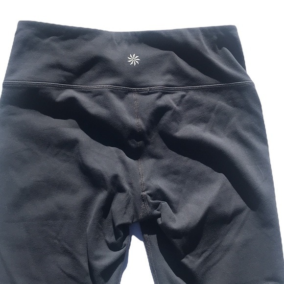 Athleta Chaturanga Gray Capri Crop Leggings in Flint Gray Size Small - Picture 7 of 8